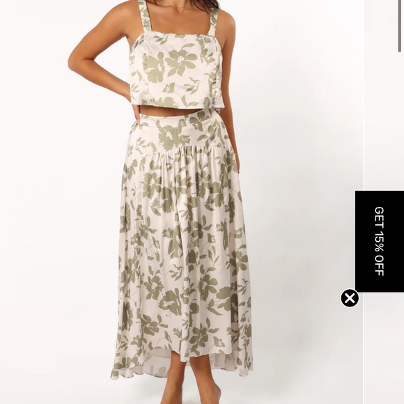 Petal & Pup Lulu Sage Green Floral Set- NEW WITH TAGS - Picture 7 of 10